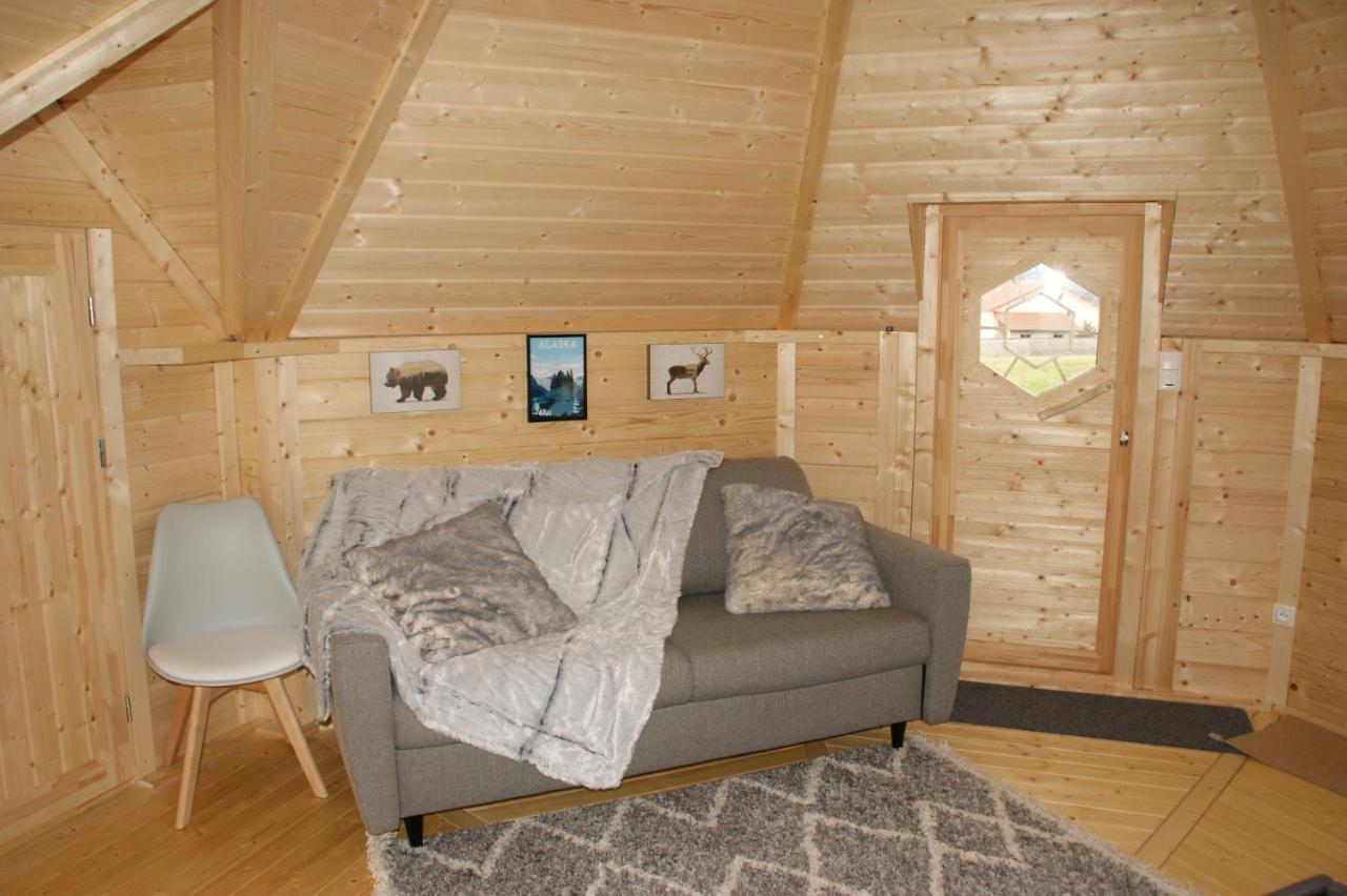 Les Cabanes Du Grand Nord Pradines  Zewnętrze zdjęcie