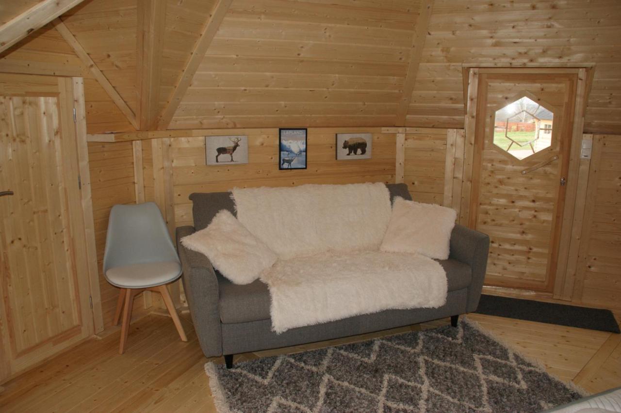 Les Cabanes Du Grand Nord Pradines  Zewnętrze zdjęcie