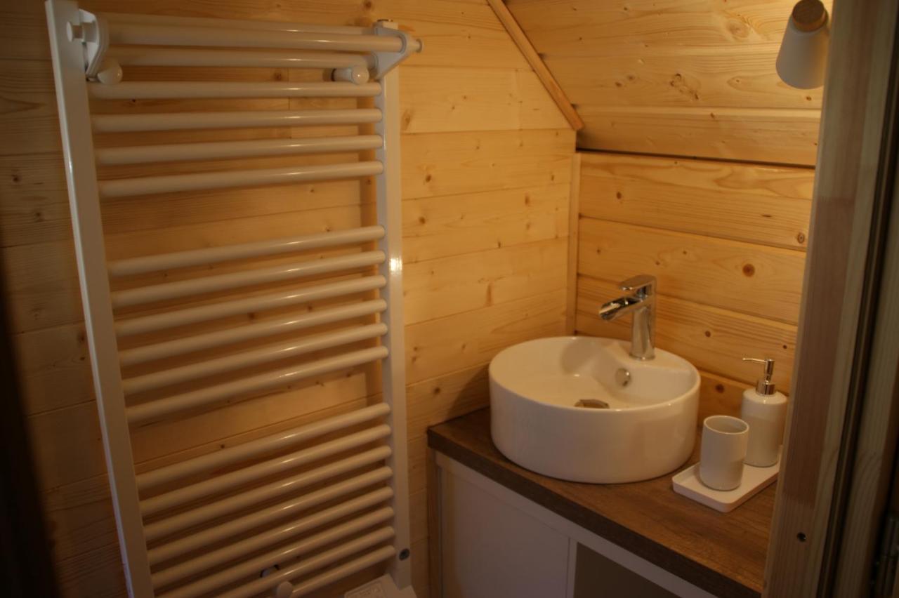 Les Cabanes Du Grand Nord Pradines  Zewnętrze zdjęcie