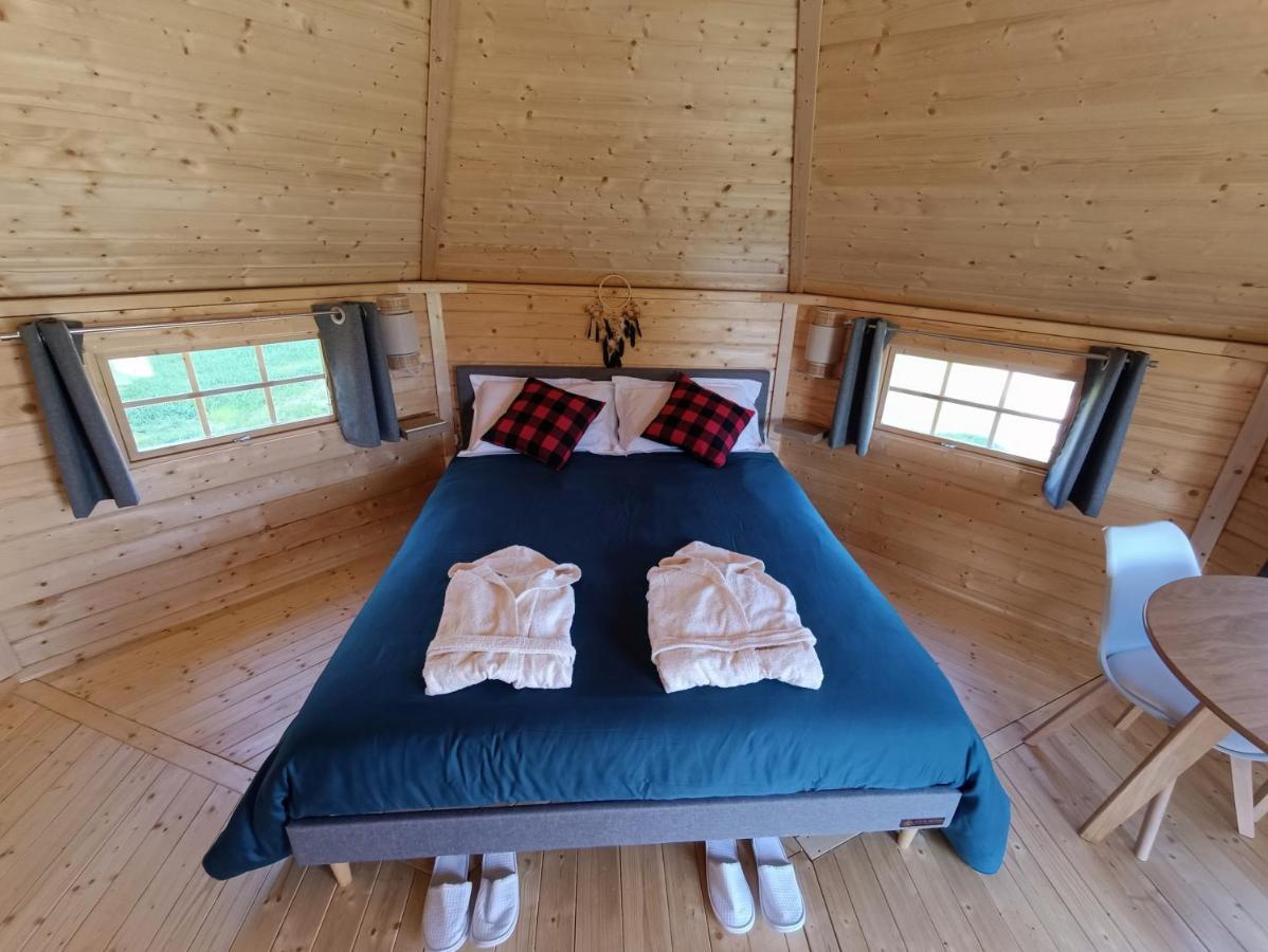 Les Cabanes Du Grand Nord Pradines  Zewnętrze zdjęcie